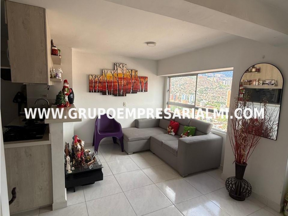 AGRADABLE APARTAESTUDIO EN VENTA - SECTOR LA AMÉRICA COD: 33925