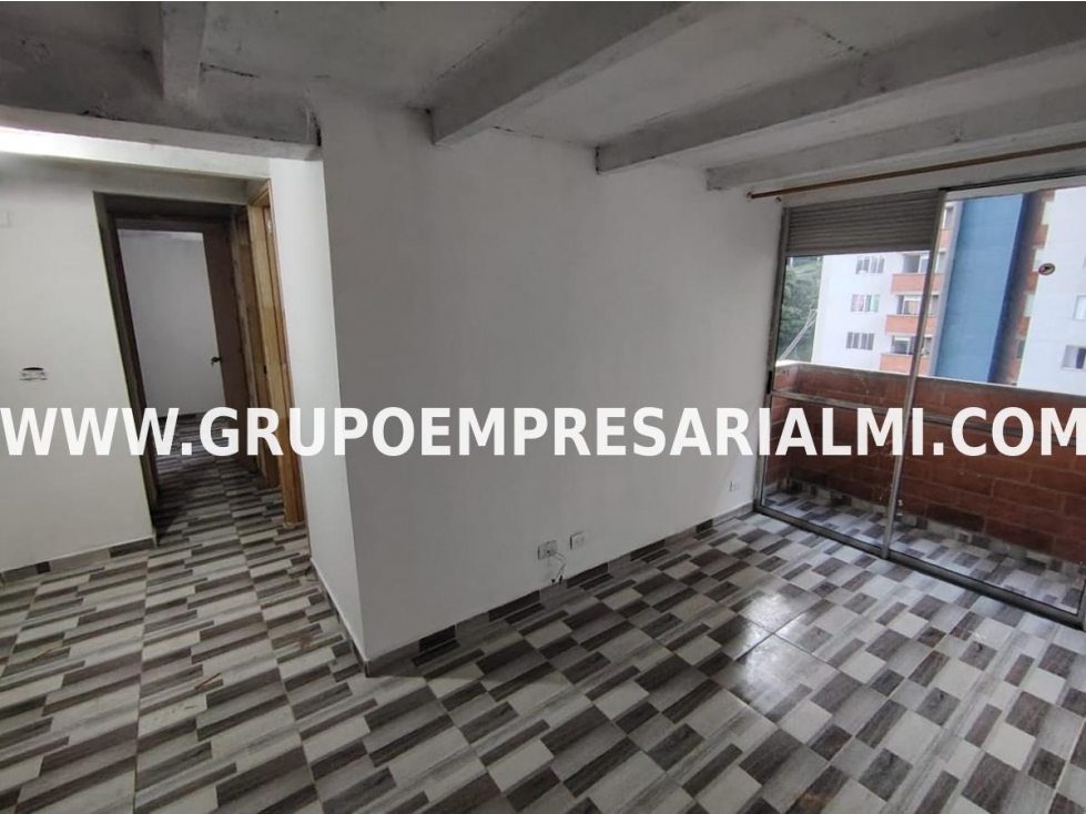 AGRADABLE APARTAMENTO EN ARRIENDO - SECTOR PAJARITO COD: 32796 — foto 2