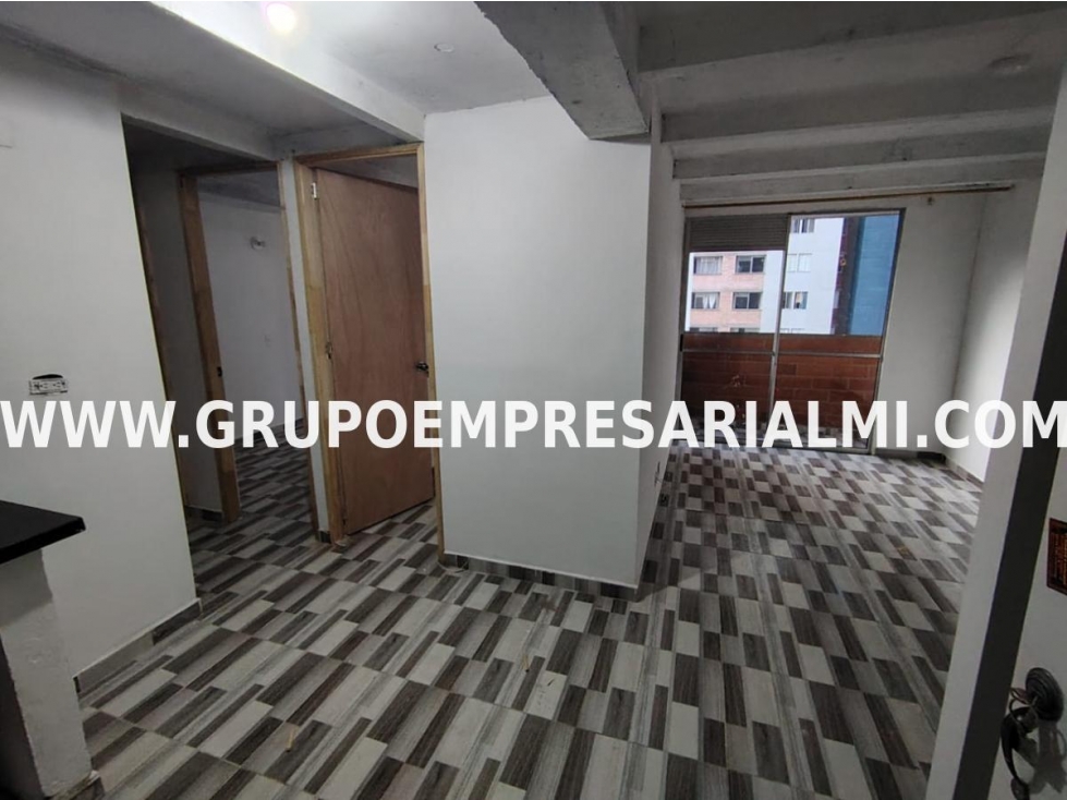 AGRADABLE APARTAMENTO EN ARRIENDO - SECTOR PAJARITO COD: 32796 — foto 3
