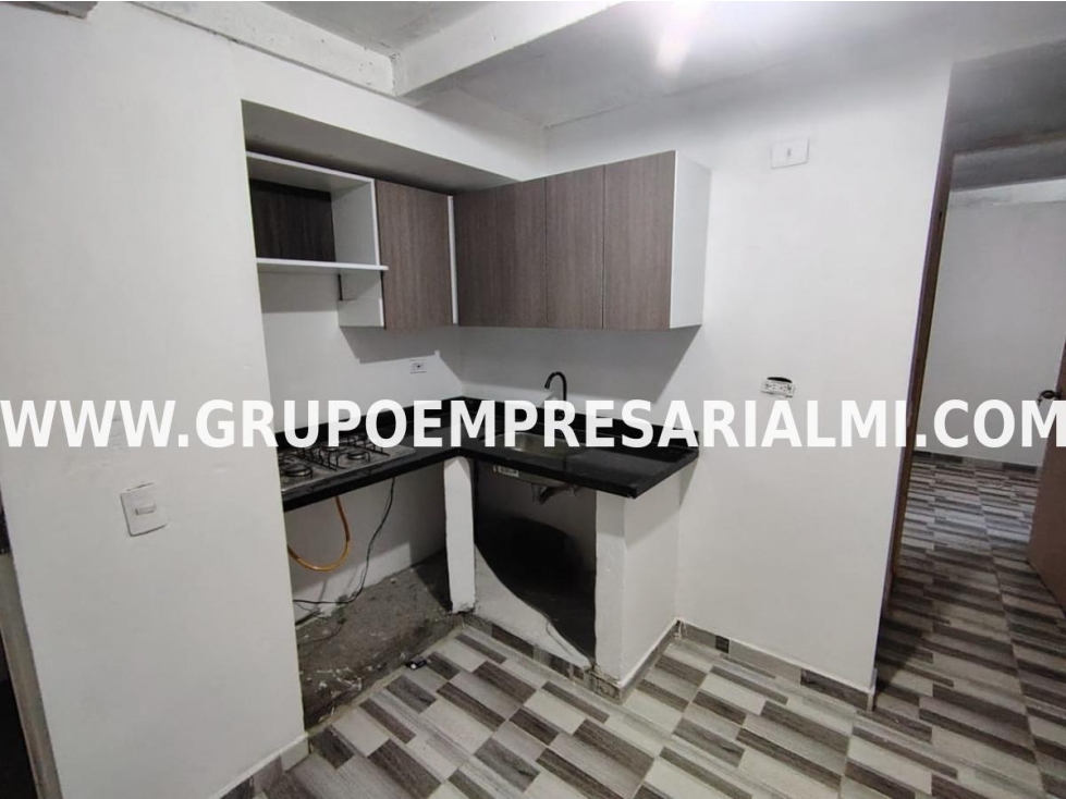 AGRADABLE APARTAMENTO EN ARRIENDO - SECTOR PAJARITO COD: 32796 — foto 4