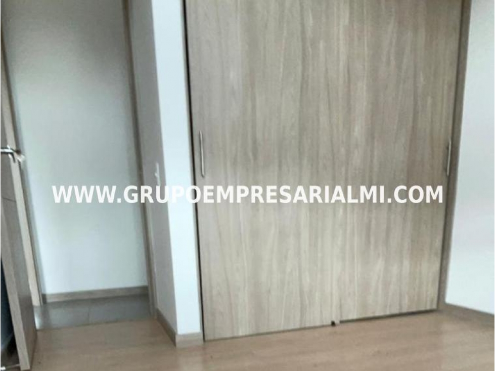 AGRADABLE APARTAMENTO EN ARRIENDO - SECTOR EL RETIRO COD: 32817 — foto 5