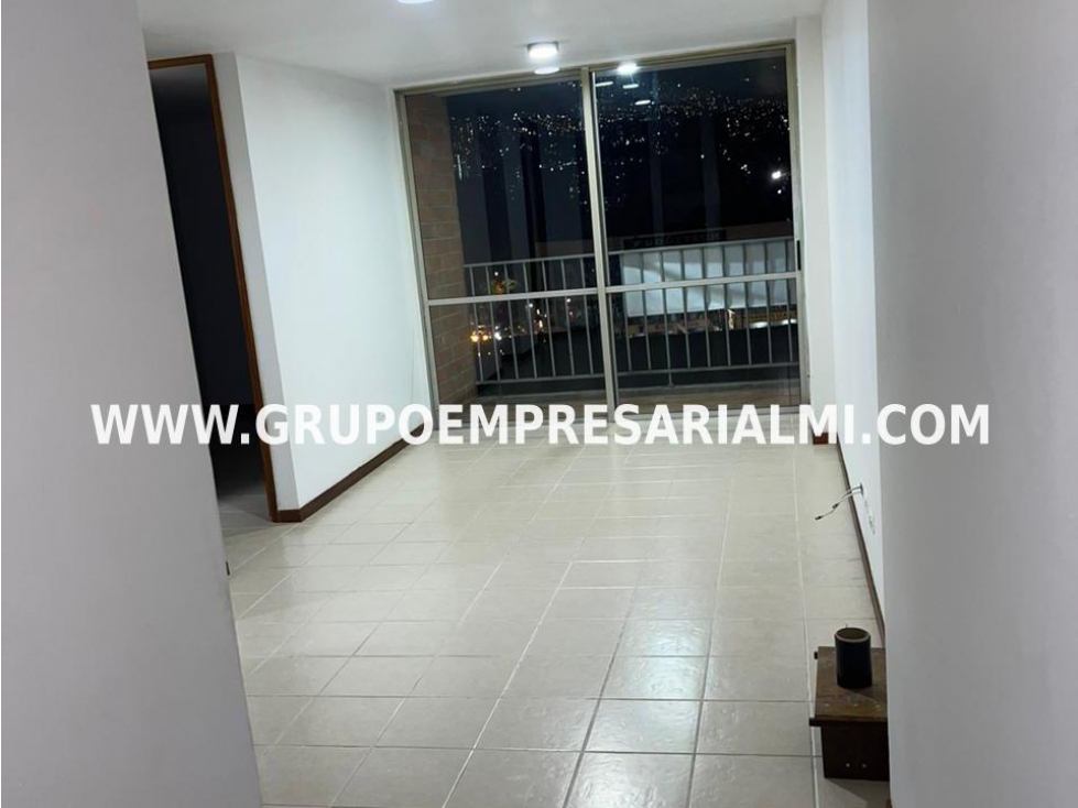 AGRADABLE APARTAMENTO EN VENTA - SECTOR LA AMERICA COD: 30496