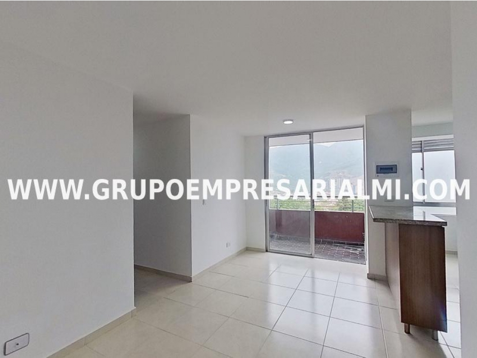 AGRADABLE APARTAMENTO EN VENTA - SECTOR NAZARETH COD: 30778