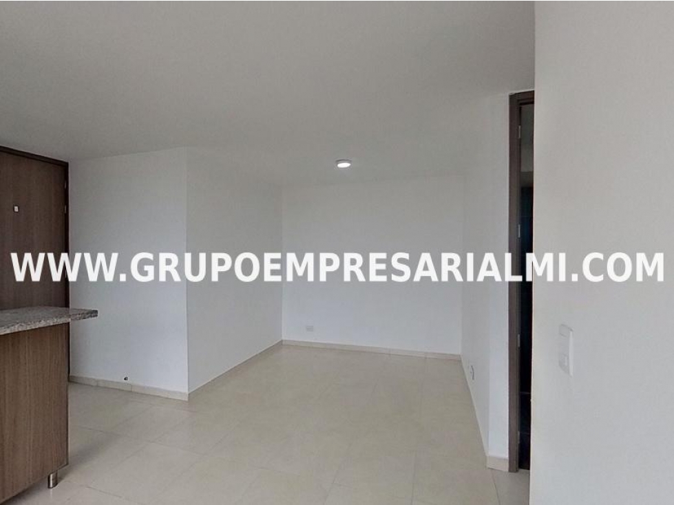 AGRADABLE APARTAMENTO EN VENTA - SECTOR NAZARETH COD: 30778 — foto 4
