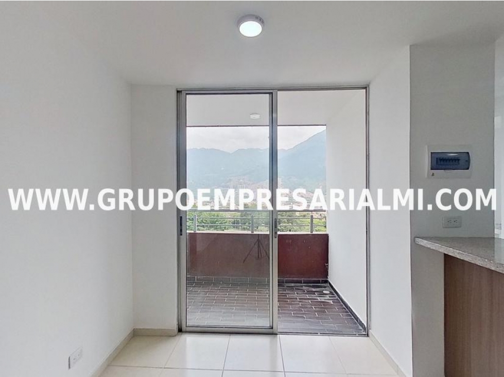AGRADABLE APARTAMENTO EN VENTA - SECTOR NAZARETH COD: 30778 — foto 6