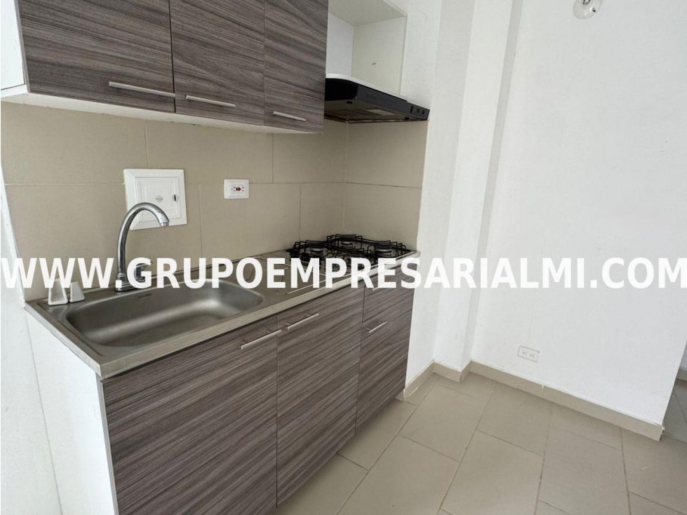AGRADABLE APARTAMENTO EN VENTA - SECTOR EL PLAN COD: 31661 - 2