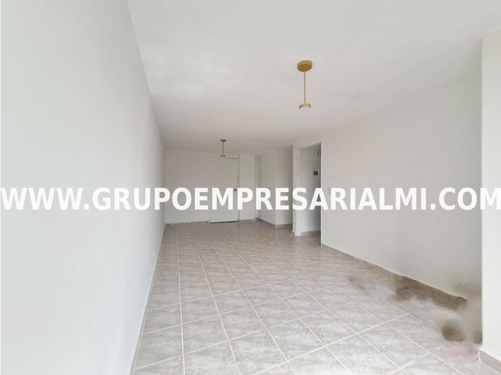 AGRADABLE APARTAMENTO EN VENTA - SECTOR CASTROPOL COD: 31542 — foto 2