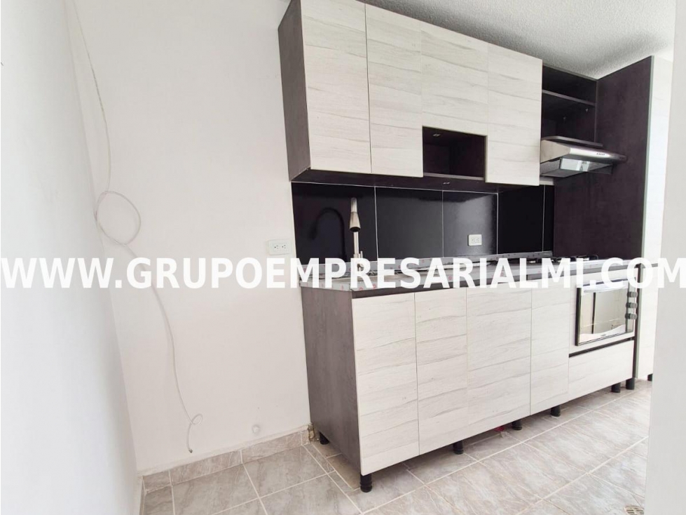 AGRADABLE APARTAMENTO EN VENTA - SECTOR CASTROPOL COD: 31542 — foto 5