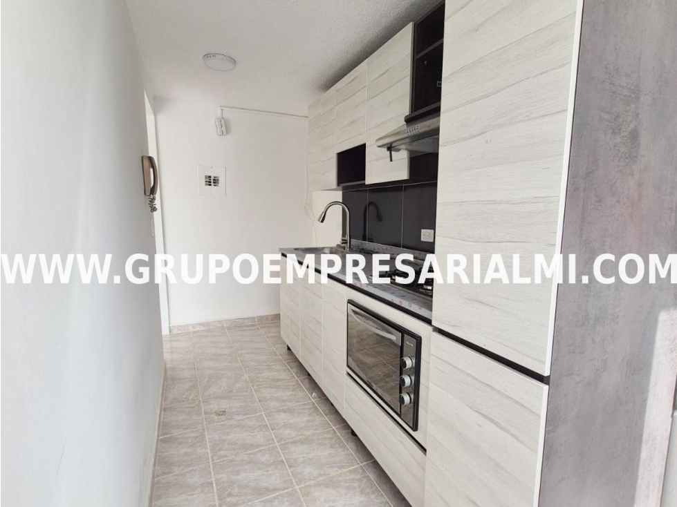 AGRADABLE APARTAMENTO EN VENTA - SECTOR CASTROPOL COD: 31542 — foto 6