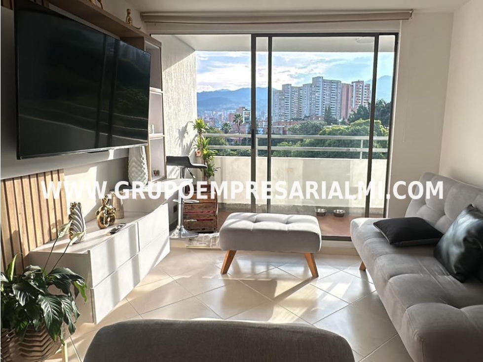 AGRADABLE APARTAMENTO EN VENTA - SECTOR LOS COLORES COD: 32298 — foto 2