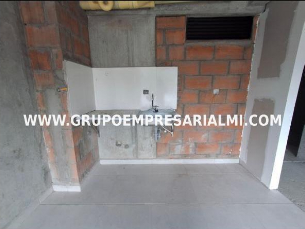 AGRADABLE APARTAMENTO EN VENTA - SECTOR SAN JOSE COD: 32373 — foto 5