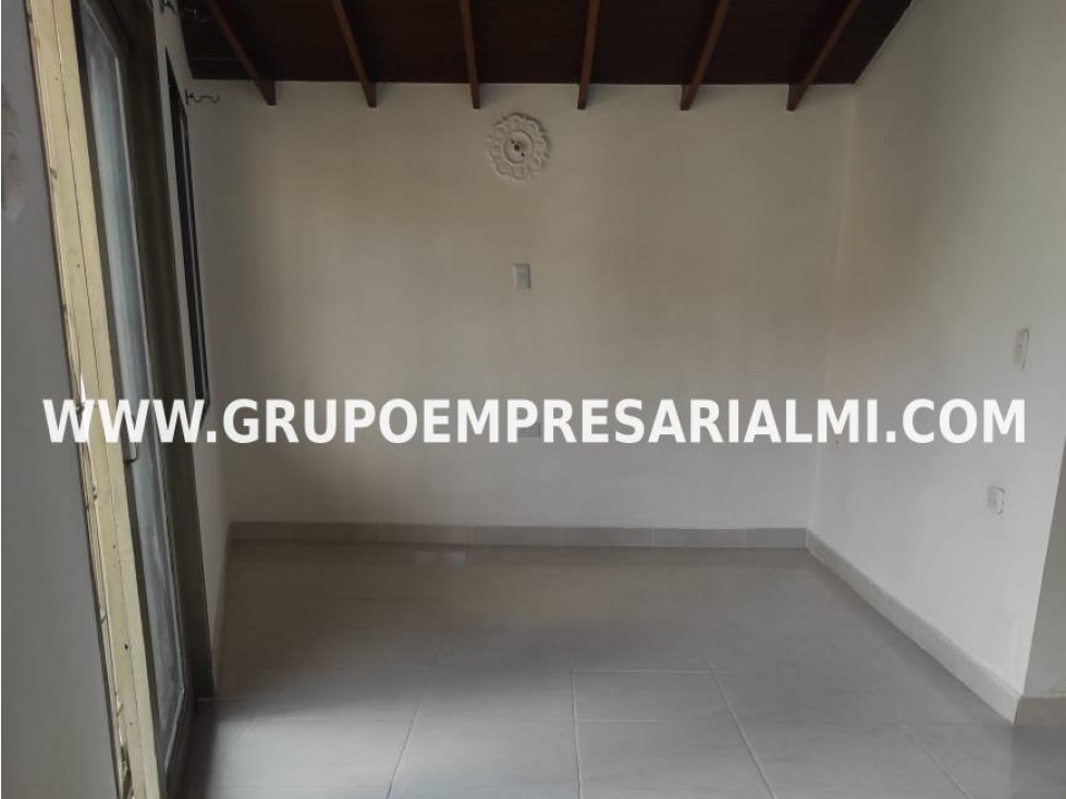 AGRADABLE APARTAMENTO EN VENTA - SECTOR VILLA HERMOSA COD: 32504 — foto 5