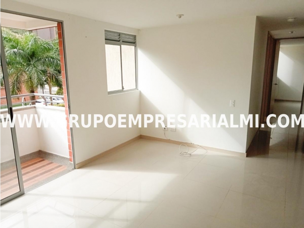 AGRADABLE APARTAMENTO EN VENTA - SECTOR CABAÑAS COD: 32518 — foto 2