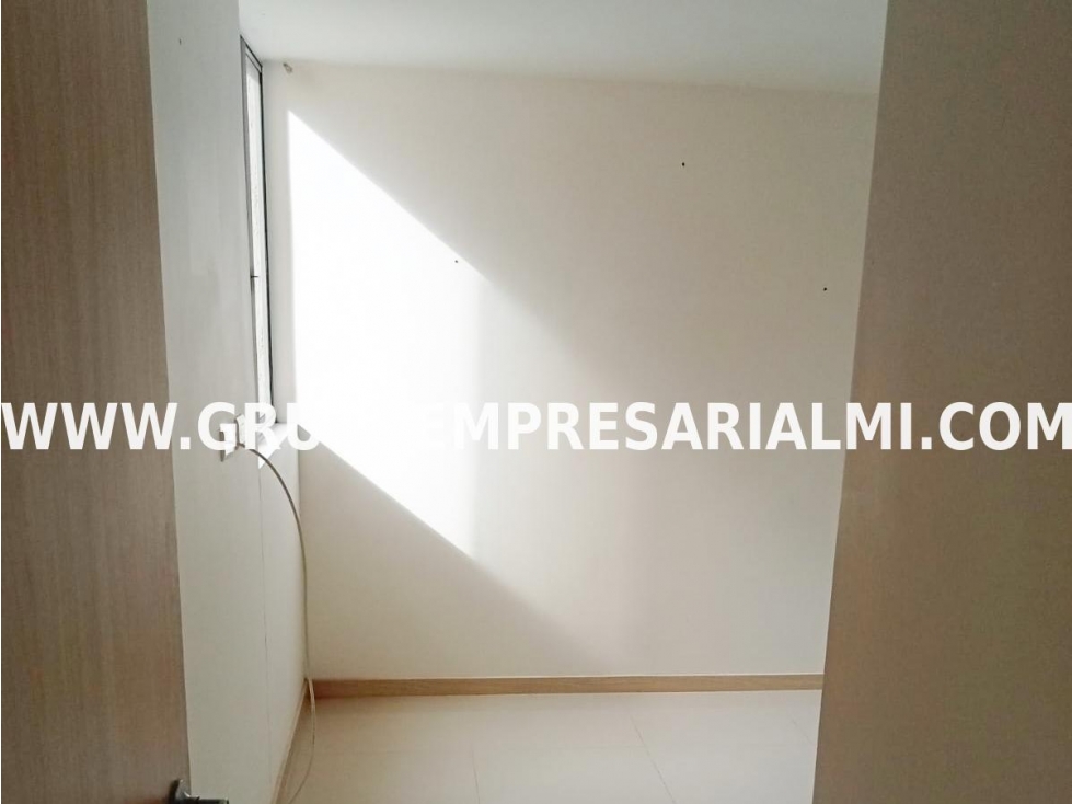 AGRADABLE APARTAMENTO EN VENTA - SECTOR CABAÑAS COD: 32518 — foto 5