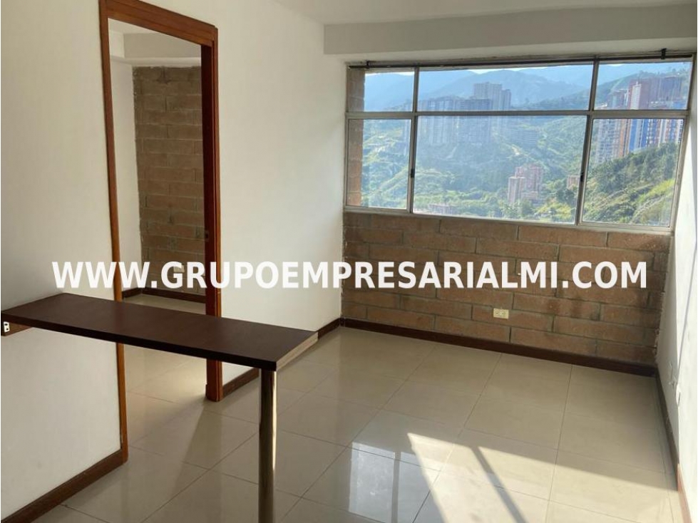 AGRADABLE APARTAMENTO EN VENTA - SECTOR CALASANZ COD: 32873 — foto 2
