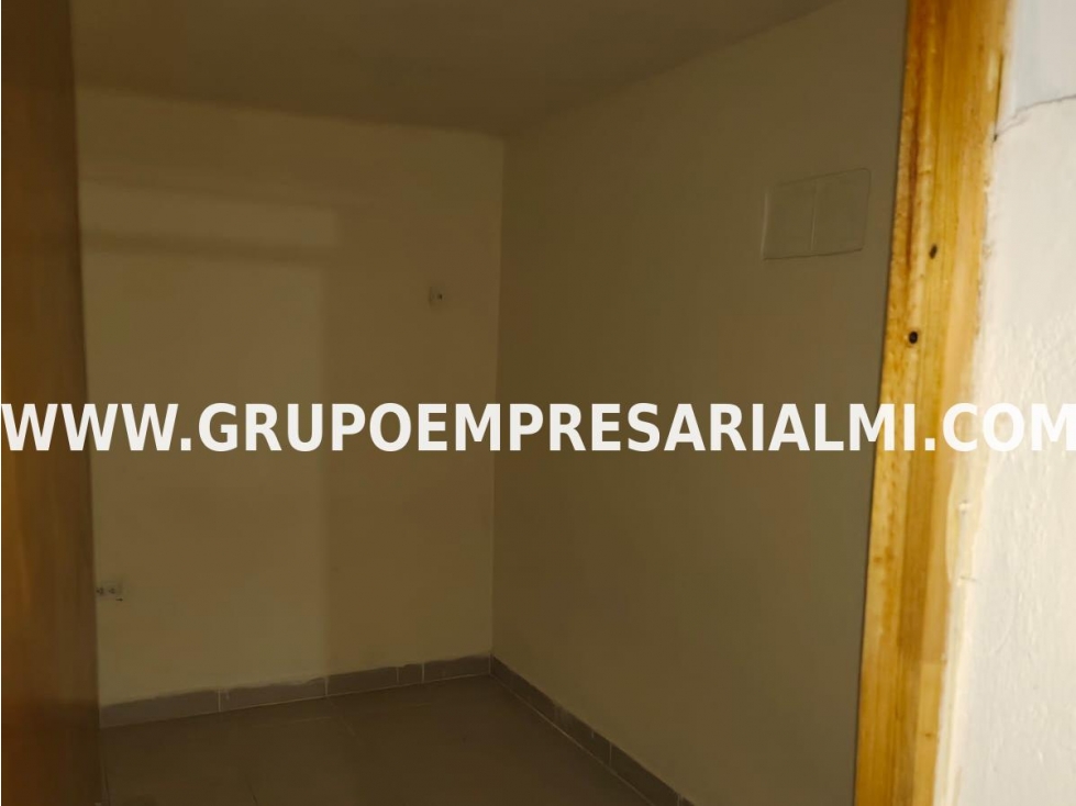 AGRADABLE APARTAMENTO EN VENTA - SECTOR CRISTO REY COD: 33733 — foto 6