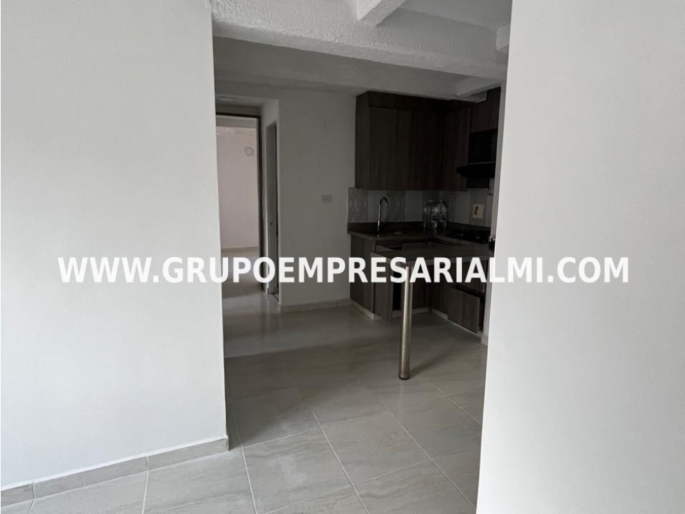 AGRADABLE APARTAMENTO EN VENTA - SECTOR LA AURORA COD: 33859 — foto 3