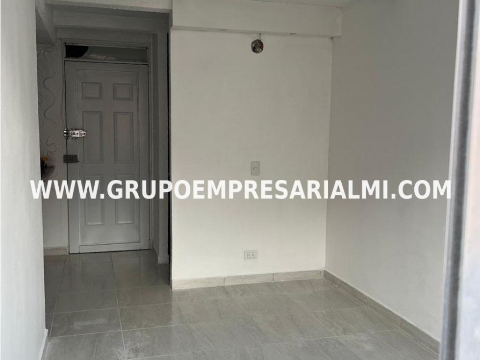 AGRADABLE APARTAMENTO EN VENTA - SECTOR LA AURORA COD: 33859 — foto 4