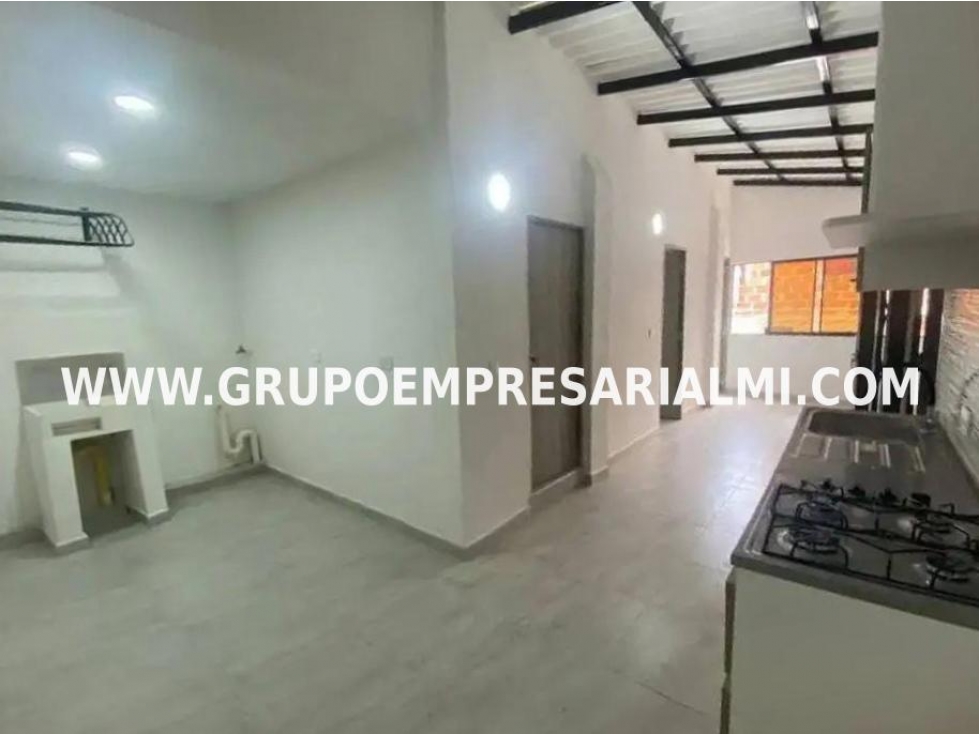 AGRADABLE APARTAMENTO EN VENTA - SECTOR PACHELLY COD: 33380