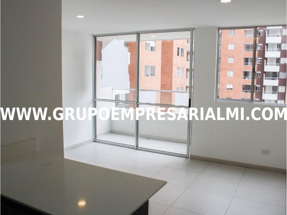 AGRADABLE APARTAMENTO EN VENTA - SECTOR SAN DIEGO COD: 31688