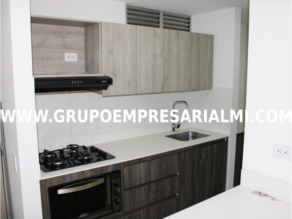 AGRADABLE APARTAMENTO EN VENTA - SECTOR SAN DIEGO COD: 31688 — foto 3