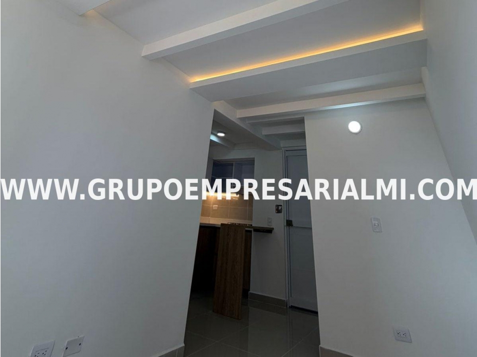 AGRADABLE APARTAMENTO EN VENTA - SECTOR PAJARITO / ROBLEDO COD: 33860 — foto 4