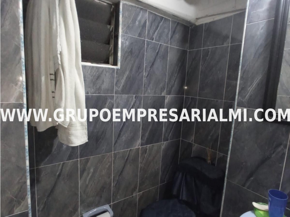 AGRADABLE APARTAMENTO EN VENTA - SECTOR LA MILAGROSA COD: 34073 — foto 6