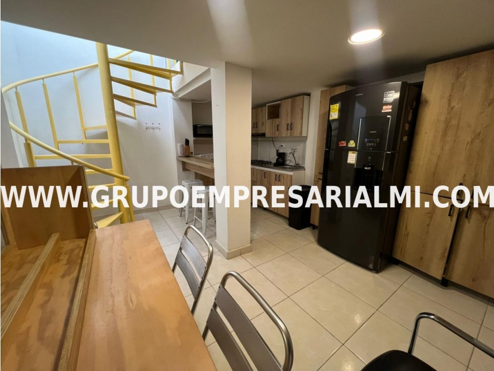 AGRADABLE CASA BIFAMILIAR EN RENTA - SECTOR SAN BERNARDO COD: 19587