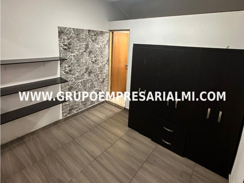 AGRADABLE CASA COMERCIAL EN ARRIENDO - SECTOR SANTA LUCIA COD: 32260 — foto 4