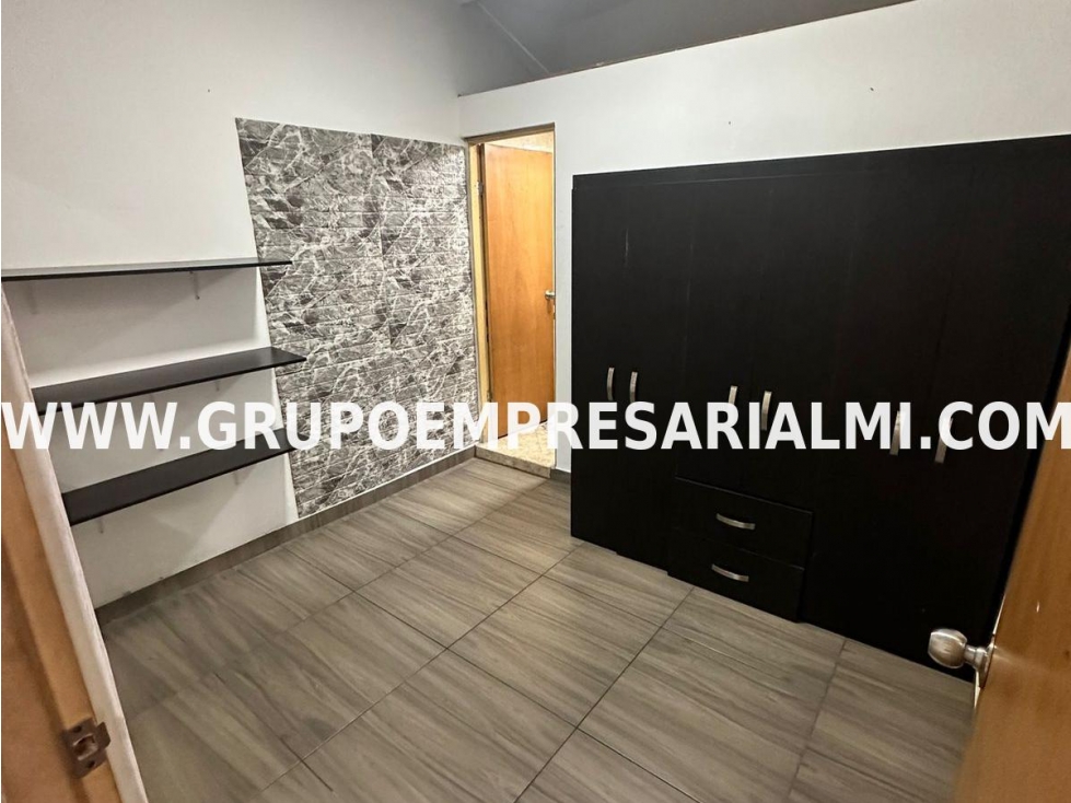AGRADABLE CASA COMERCIAL EN ARRIENDO - SECTOR SANTA LUCIA COD: 32260 — foto 3