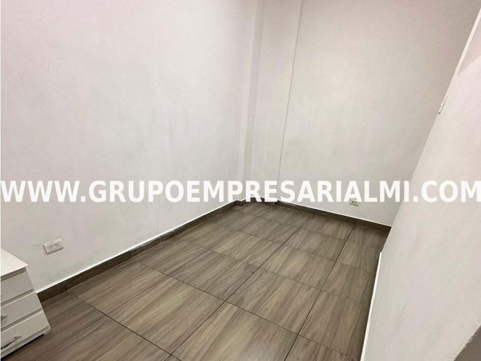 AGRADABLE CASA COMERCIAL EN ARRIENDO - SECTOR SANTA LUCIA COD: 32260 — foto 6