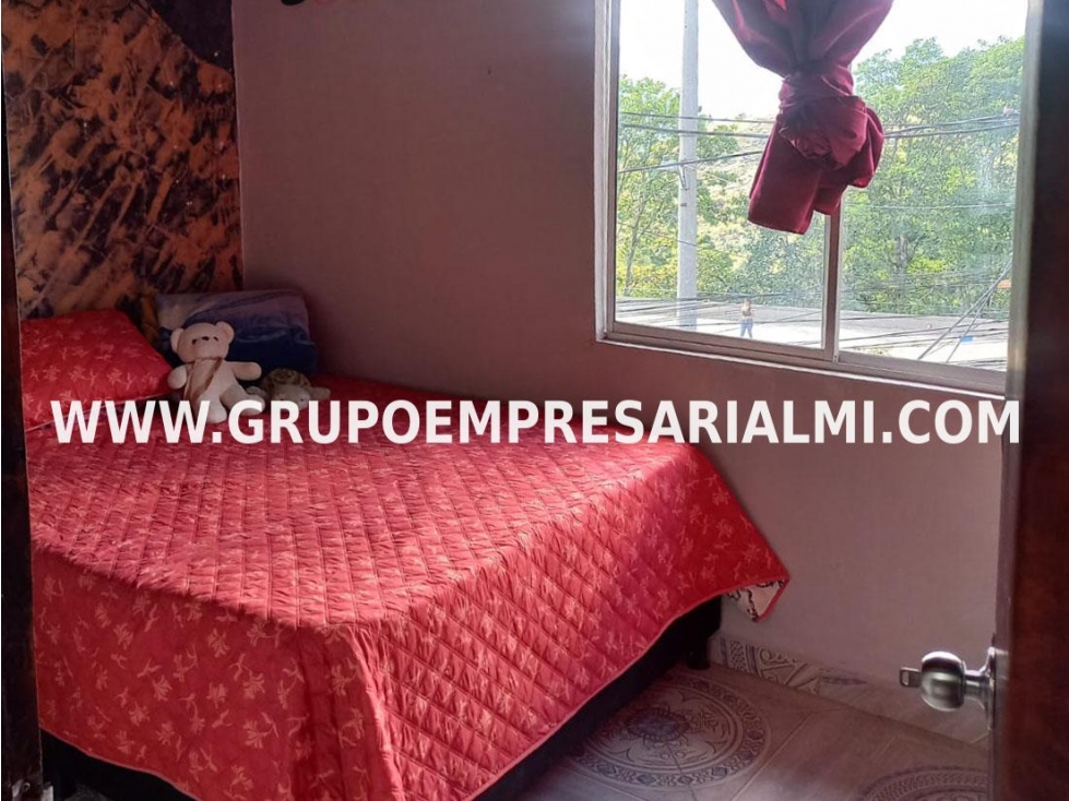 AGRADABLE CASA EN VENTA - SECTOR SANTO DOMIGO COD: 33868 — foto 5