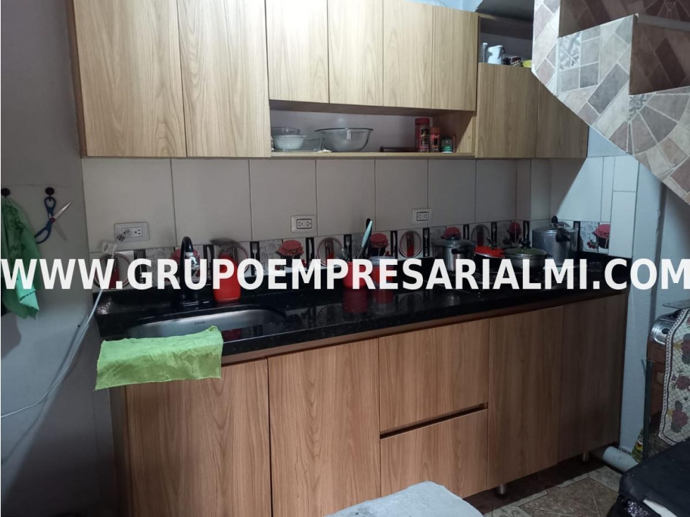 AGRADABLE CASA EN VENTA - SECTOR SANTO DOMIGO COD: 33868 — foto 3