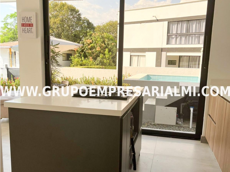 AGRADABLE CASA UNIFAMILIAR EN VENTA - SECTOR SOPETRAN COD: 31581 - 3