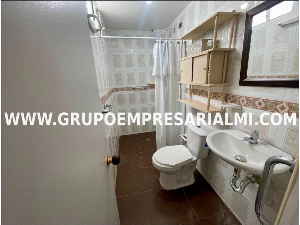 AGRADABLE CASA UNIFAMILIAR EN VENTA - SECTOR LAS FLORES COD: 32831 — foto 6