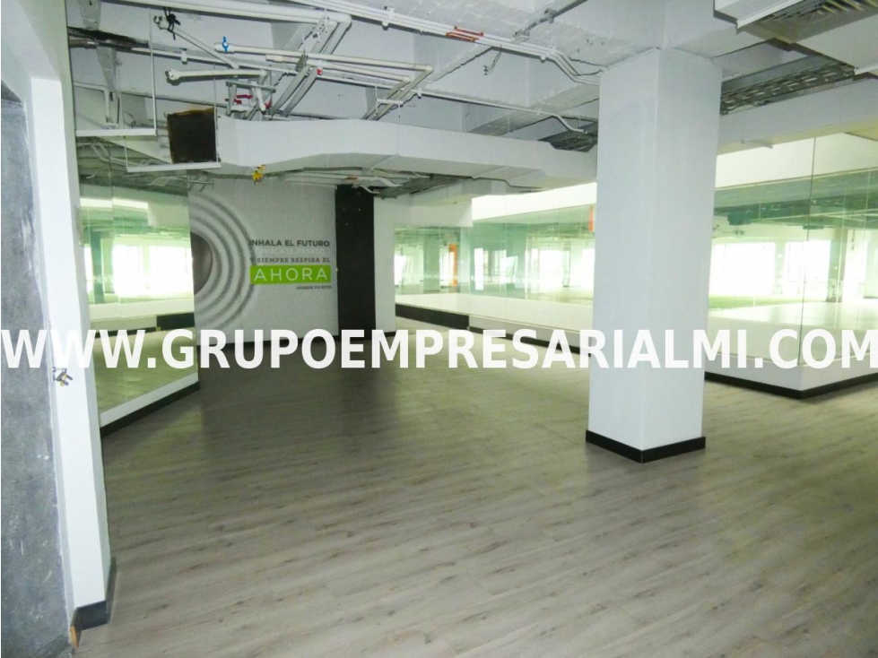 AGRADABLE LOCAL EN ARRIENDO - SECTOR MILLA DE ORO COD: 31213