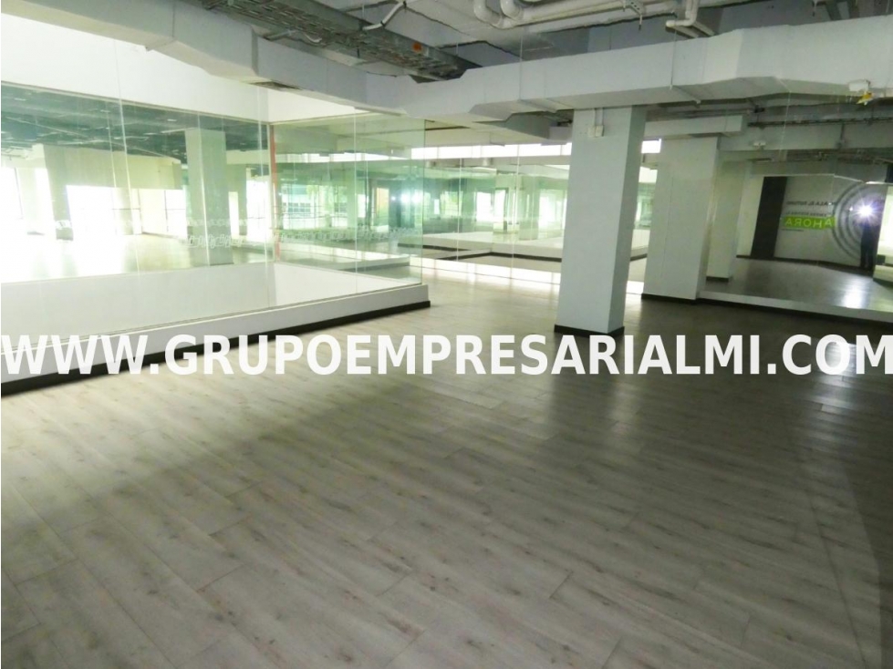 AGRADABLE LOCAL EN ARRIENDO - SECTOR MILLA DE ORO COD: 31213 — foto 5