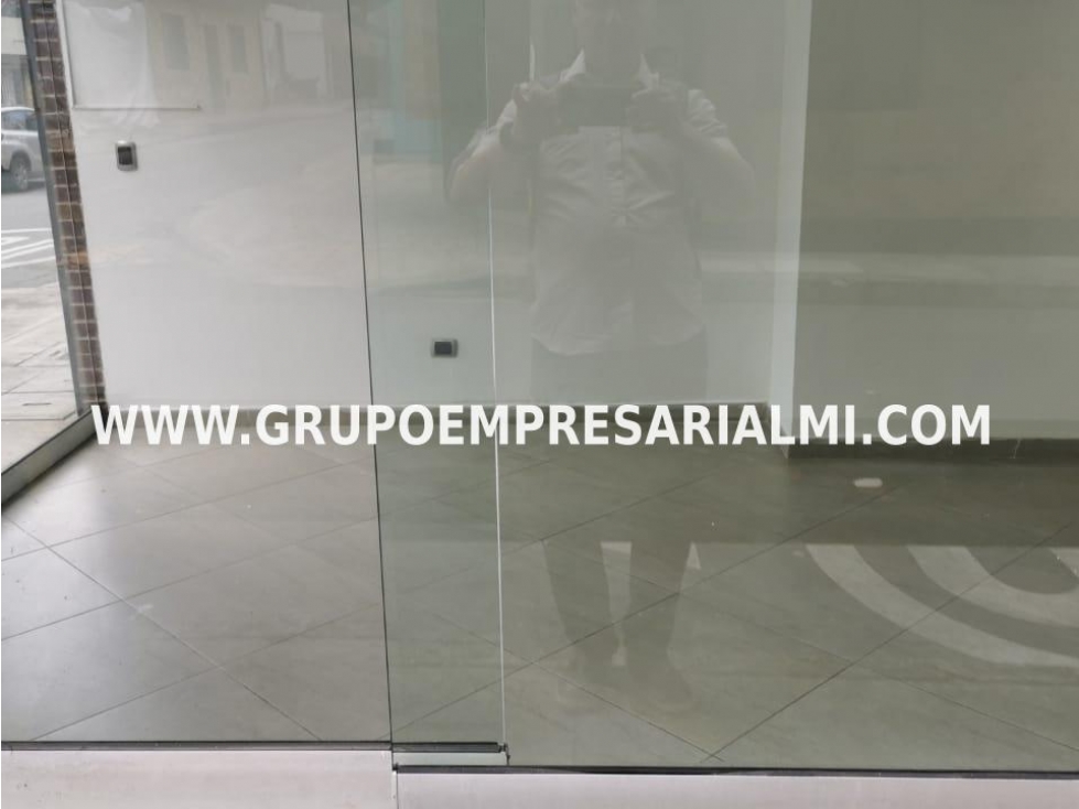 AGRADABLE LOCAL EN ARRIENDO - SECTOR ALCALÁ COD: 31548 - 5