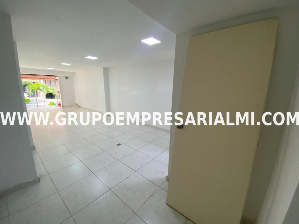 AGRADABLE LOCAL EN ARRIENDO - SECTOR BELÉN ROSALES COD: 31552 — foto 2