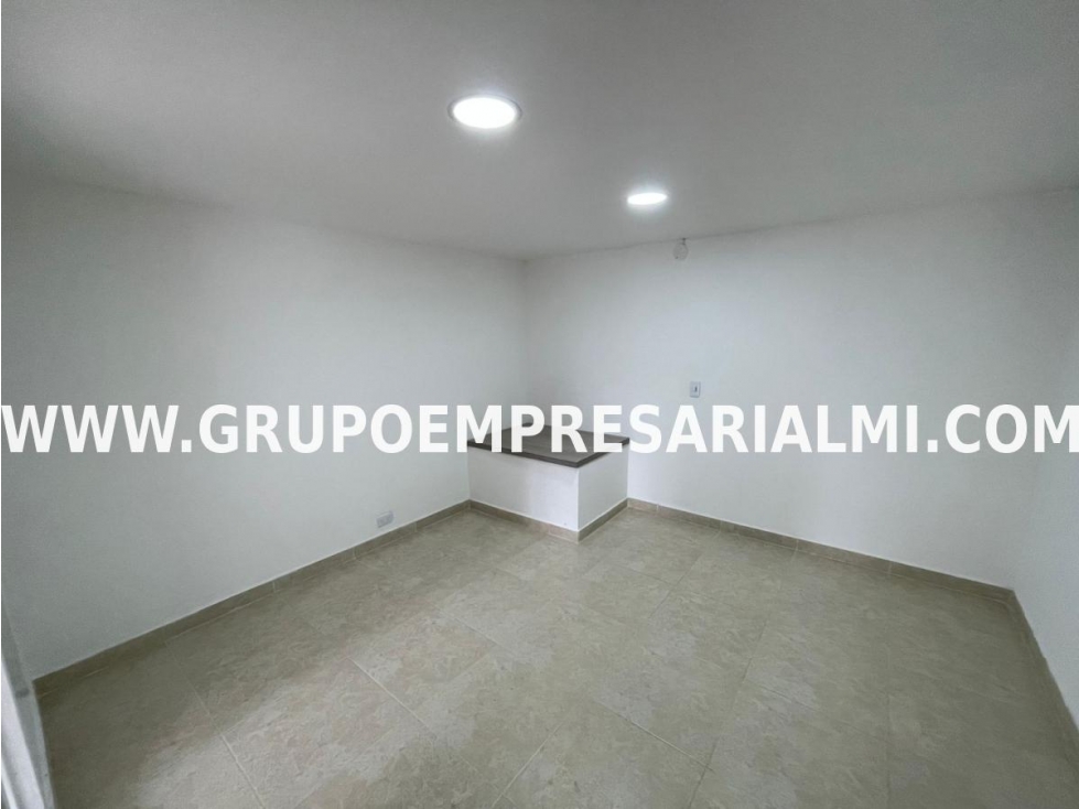 AGRADABLE LOCAL EN ARRIENDO - SECTOR BELÉN LA PALMA COD: 32038