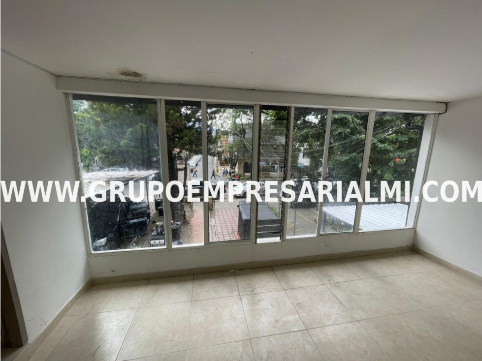 AGRADABLE LOCAL EN ARRIENDO - SECTOR BELÉN LA PALMA COD: 32038 — foto 3