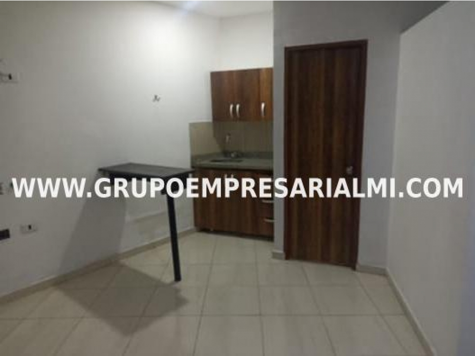 AGRADABLE LOCAL EN ARRIENDO - SECTOR MARÍA AUXILIADORA COD: 32656 - 3