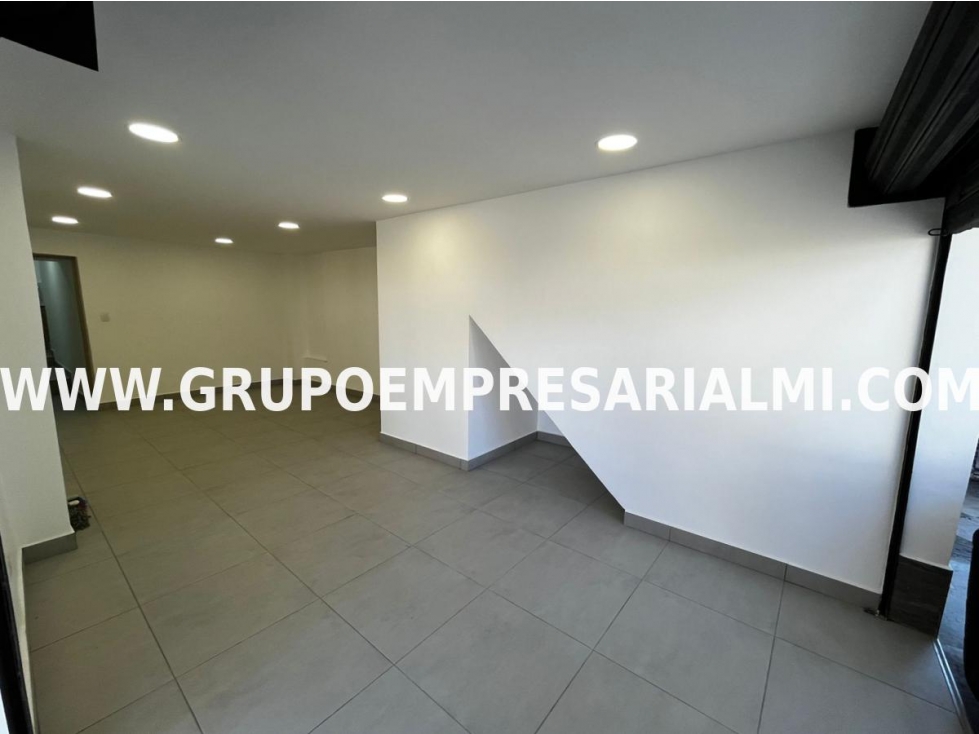 AGRADABLE LOCAL EN ARRIENDO - SECTOR LOS ALPES COD: 33834 — foto 2
