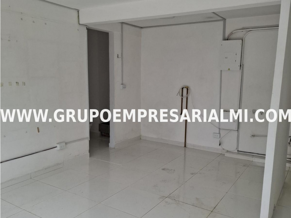 AGRADABLE LOCAL EN VENTA - SECTOR RIACHUELOS COD: 33124