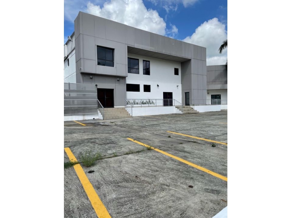 ALBROOK/VENTA EDIFICIO / $1.9 M - 2