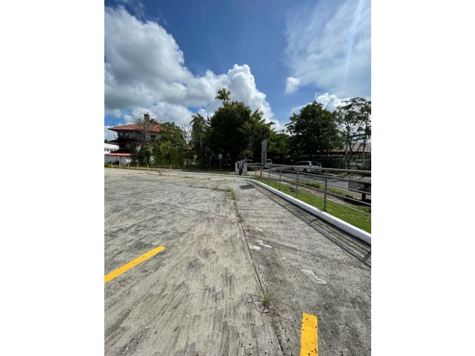 ALBROOK/VENTA EDIFICIO / $1.9 M - 4