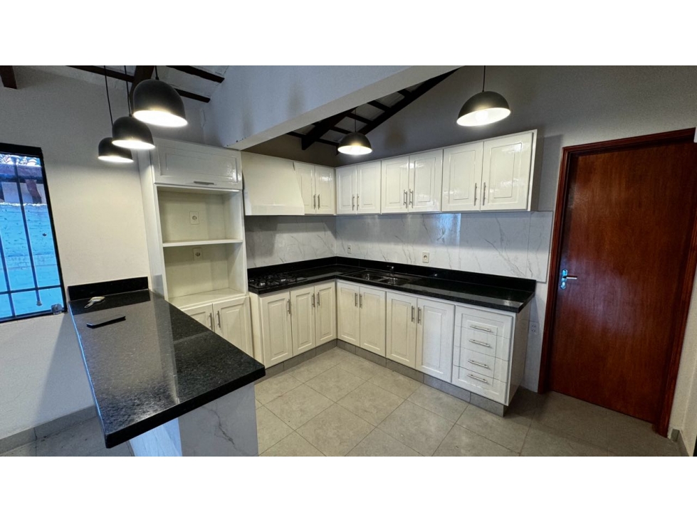 ALQUILO HERMOSO CHALET EN FNDO ZONA NORTE - 5