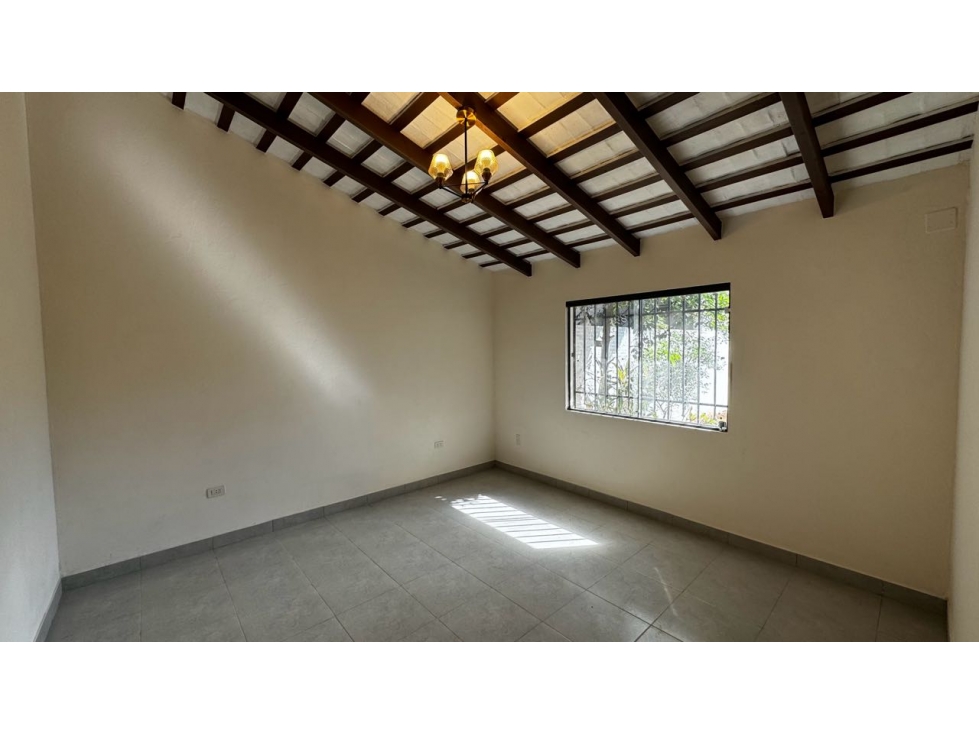 ALQUILO HERMOSO CHALET EN FNDO ZONA NORTE - 6