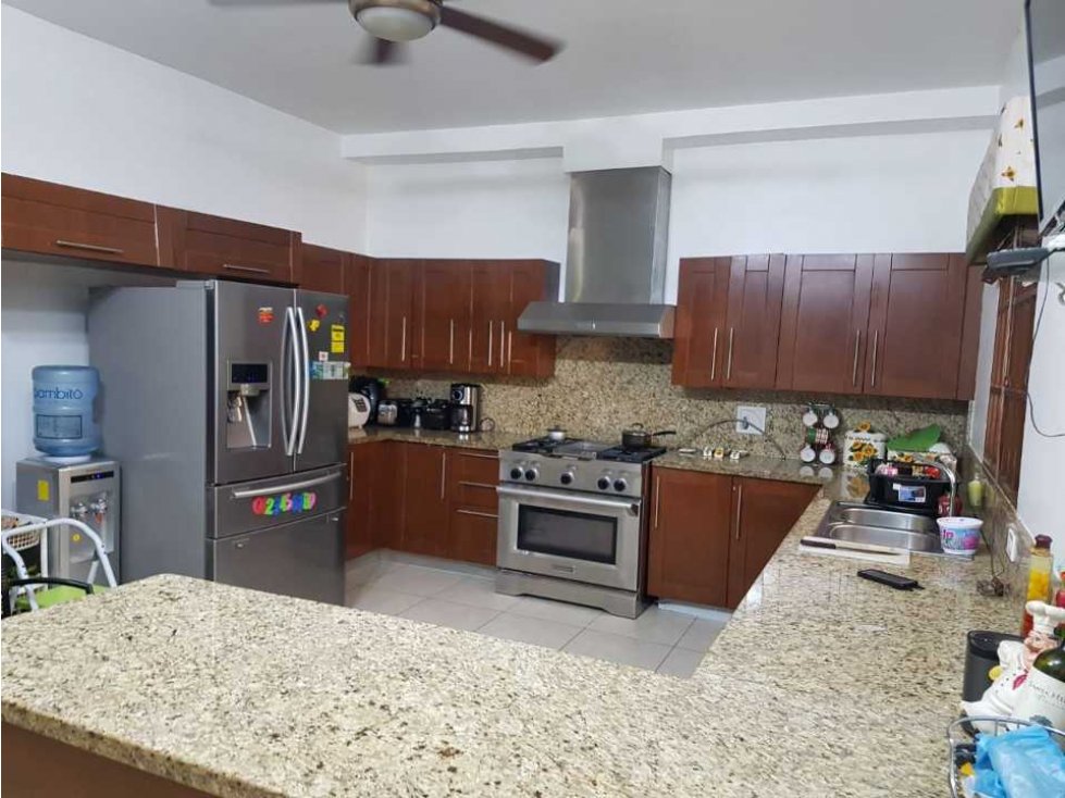ALQUILA Ó VENDO CASA 4 REC CLAYTON EMBASSY CLUB - 6