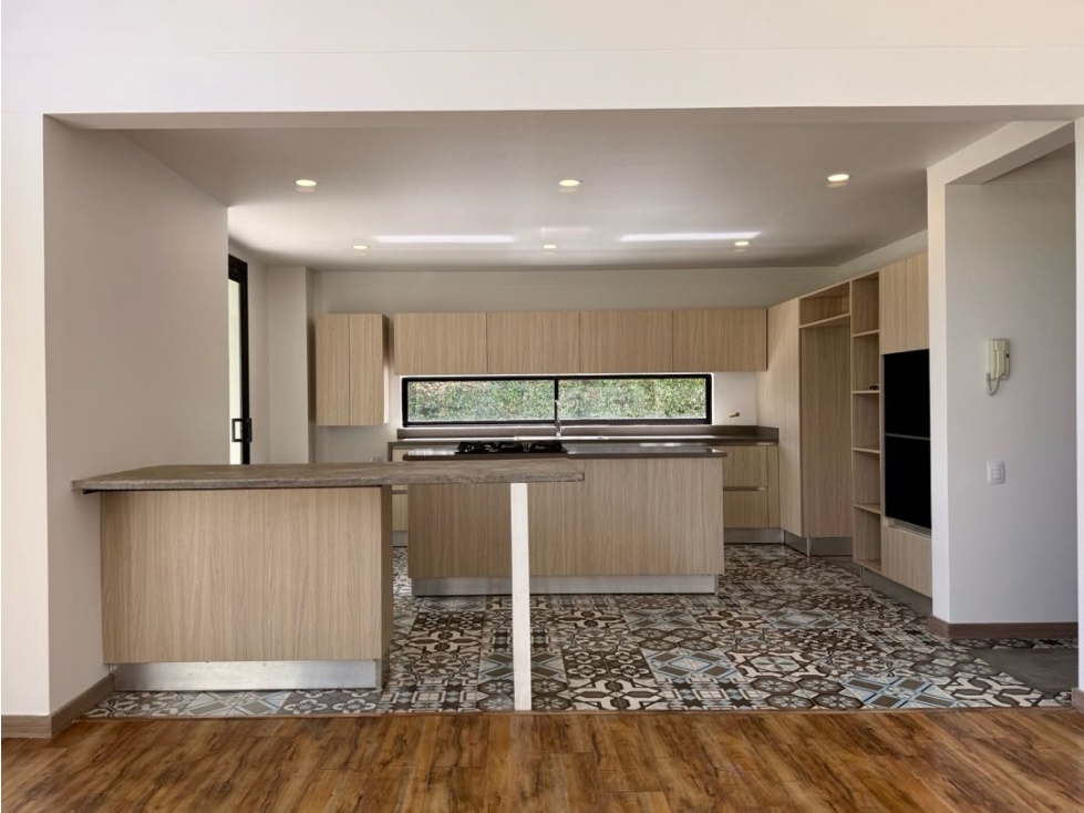 ALQUILAMOS CASA FINCA MODERNA 1 NIVEL EN LA VIA SAN ANTONIO LA CEJA — foto 2